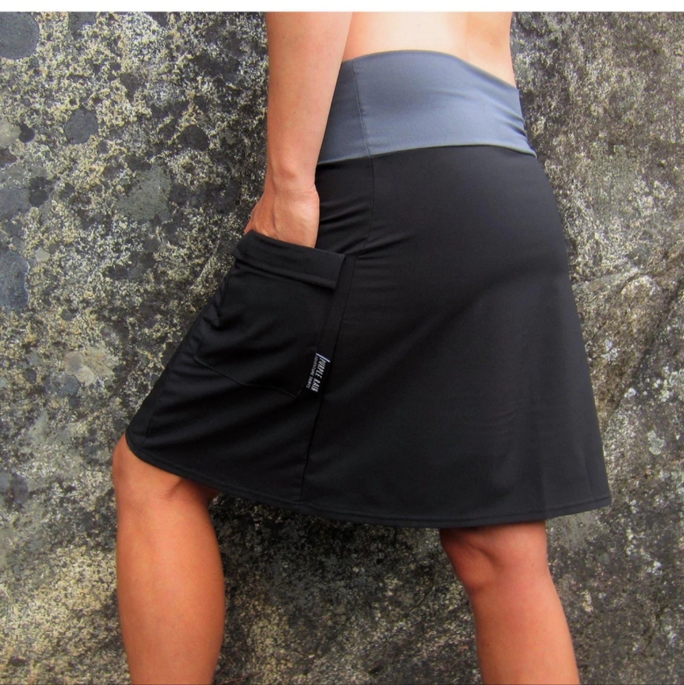 Purple Rain Adventure Skirt Small Hiking Stretch Lightweight Pockets Gorpcore